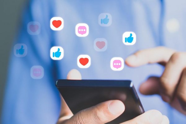 social media manage